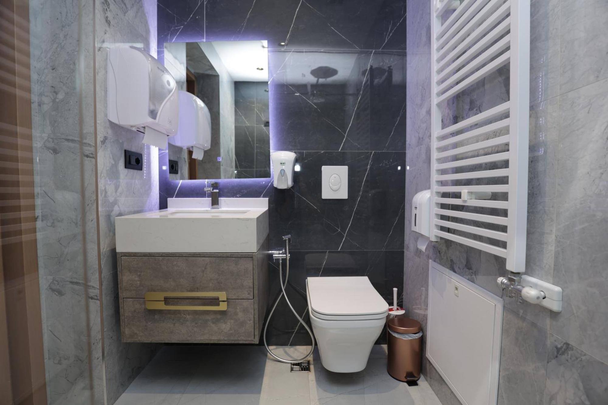 Residence Inn טיראנה מראה חיצוני תמונה