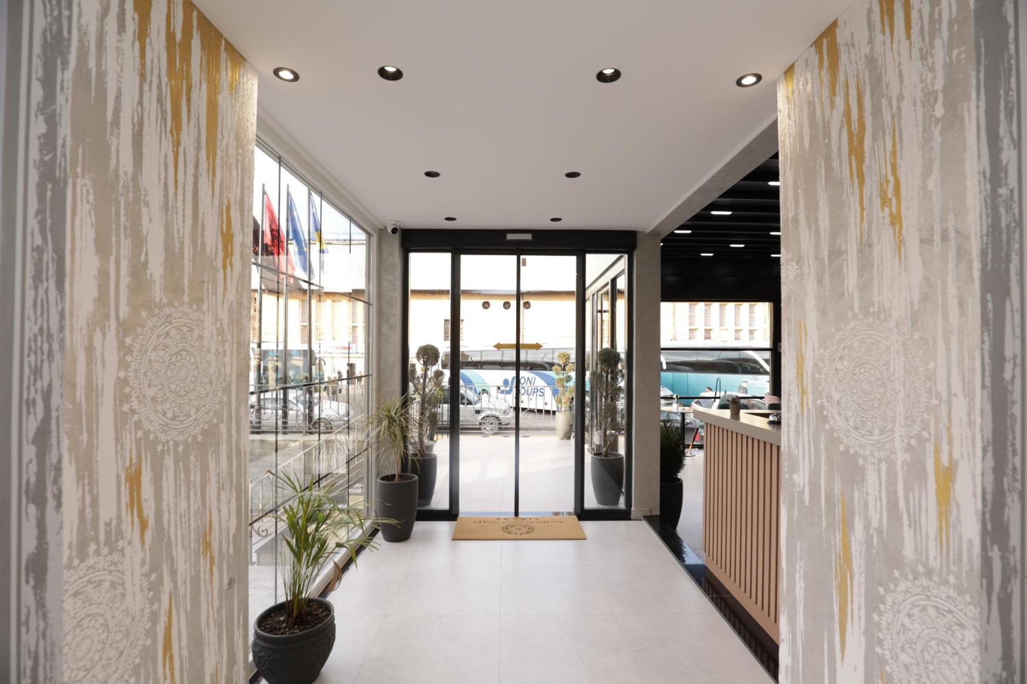 Residence Inn טיראנה מראה חיצוני תמונה